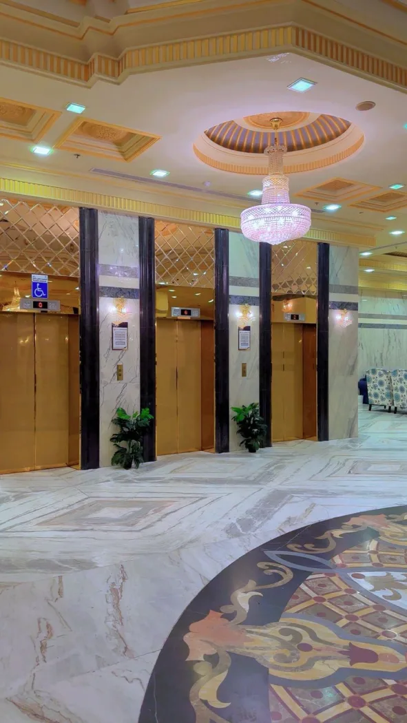 باقة عمرة VIP من الرياض
